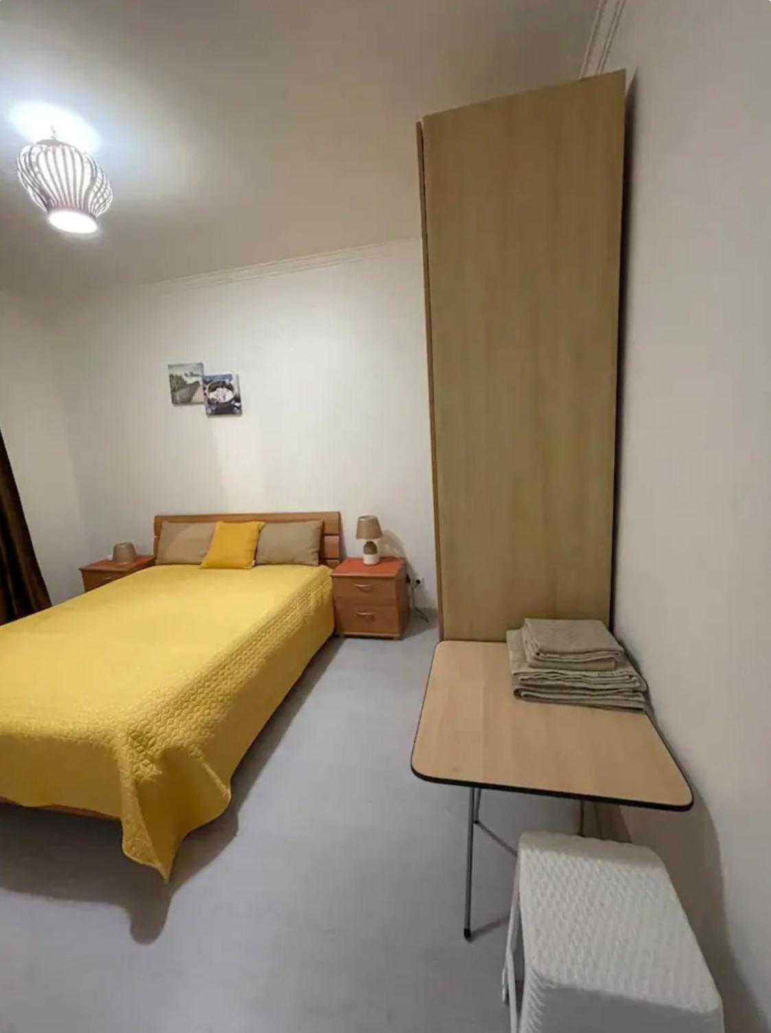 Apartamento Quarto Calmo E Acolhedor Almada Exterior foto