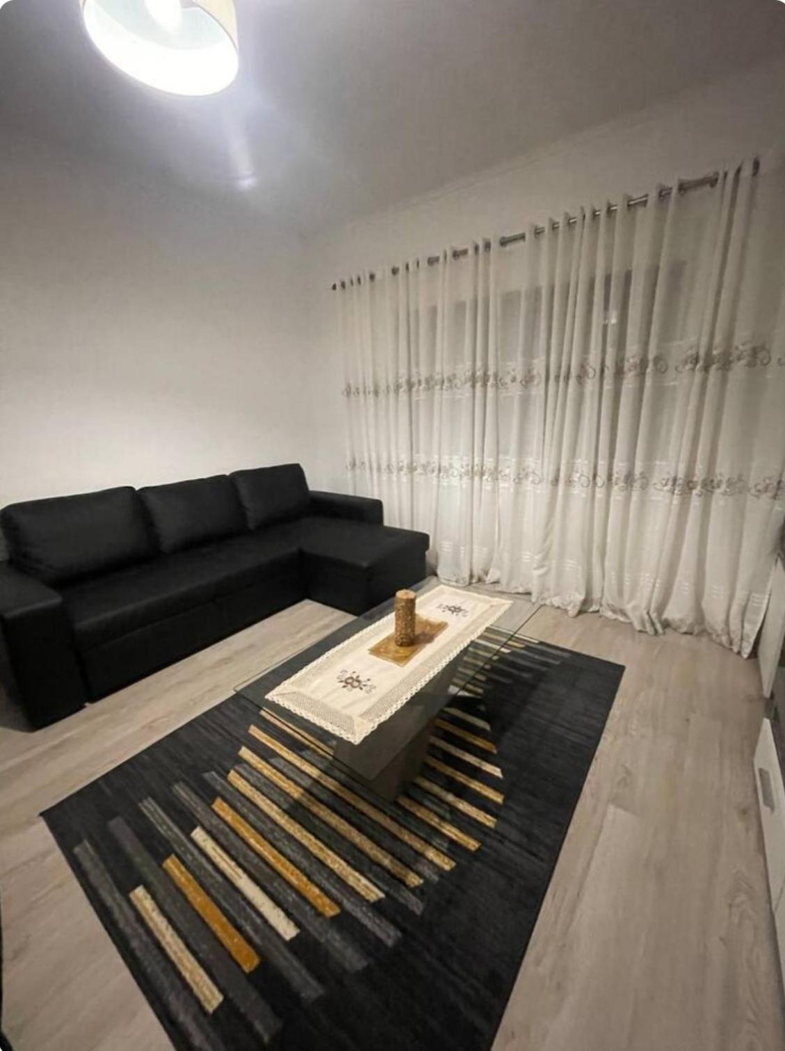 Apartamento Quarto Calmo E Acolhedor Almada Exterior foto